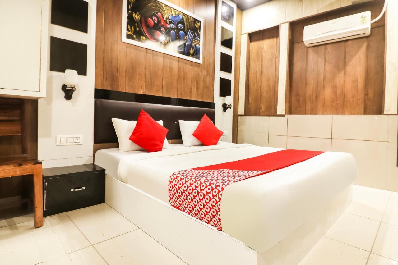 OYO 70297 Hotel Sheela Rohtak Zimmer foto